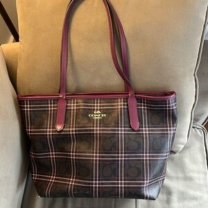 Coach purse
